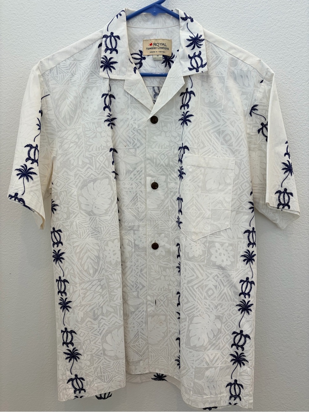 Men's White Navy Island Print Camp Royal Hawaiian Creations Mens Medium